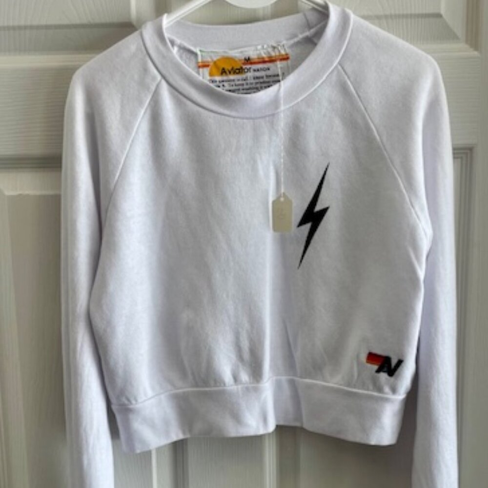 AVIATOR NATION NEW WITH TAGS CROP SIZE MEDIUM